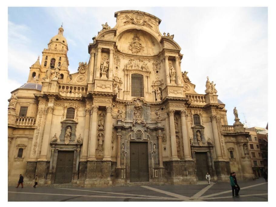 Ático Filmoteca junto a la Catedral Múrcia Exterior foto